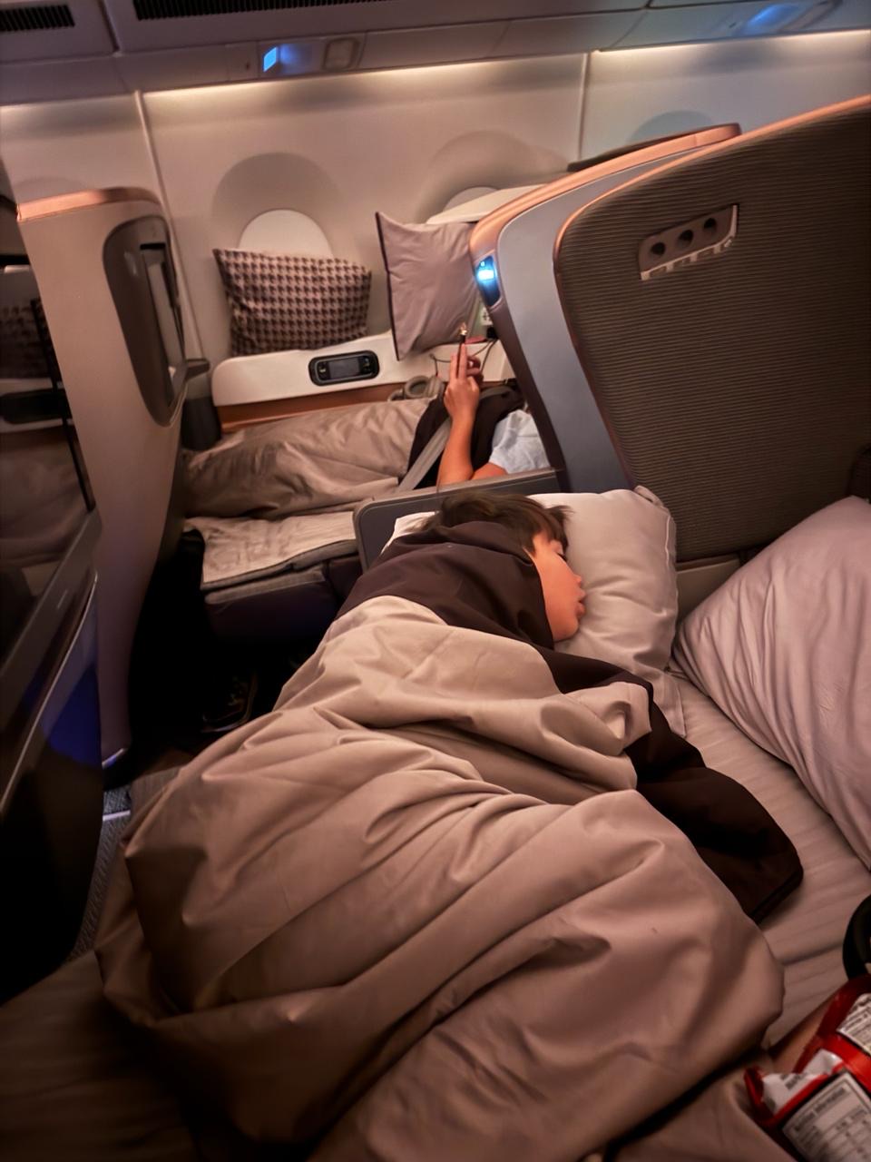 Business Class Snooze