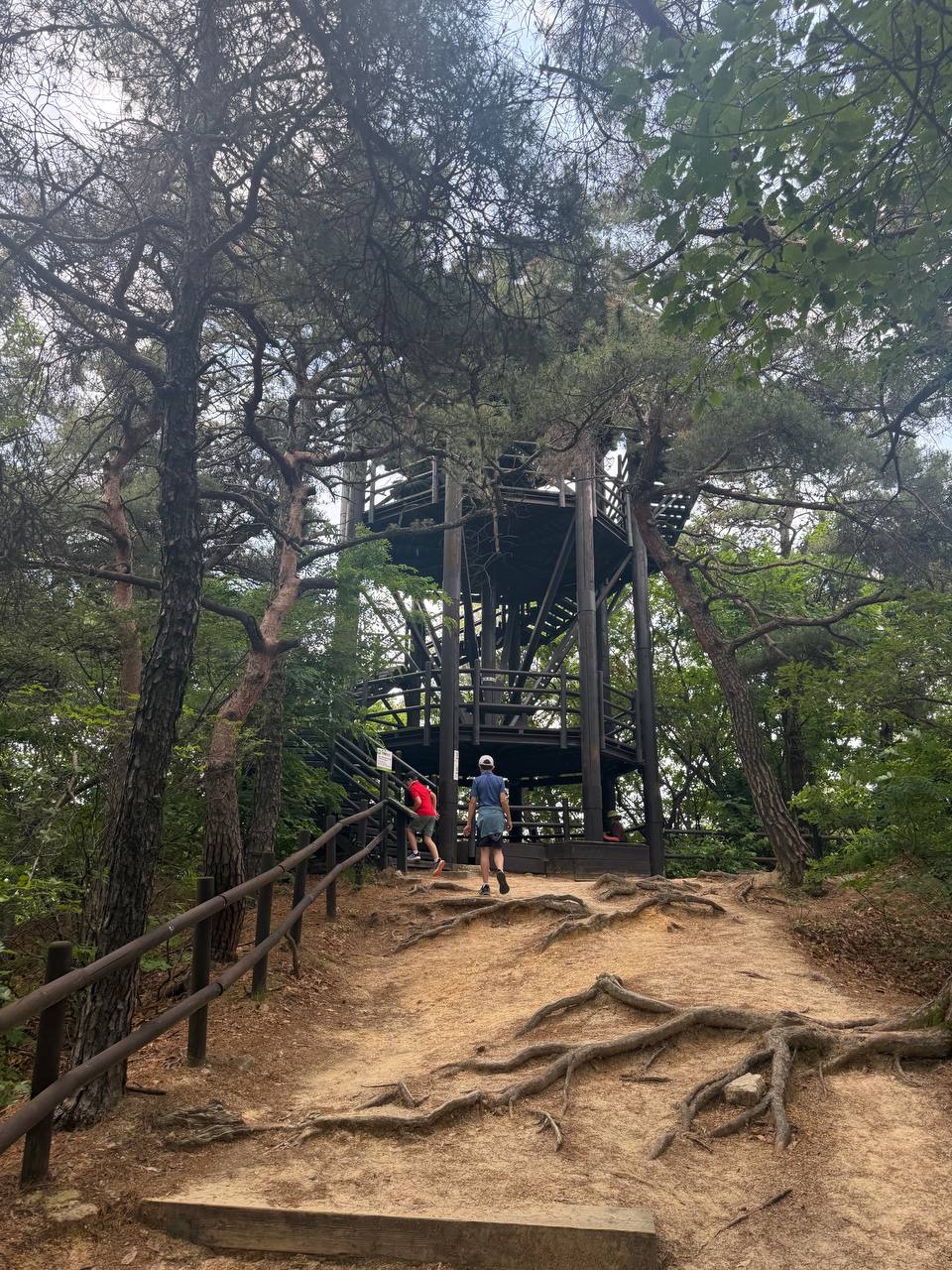Wooden tower on Bukhansan Dulegil Trail