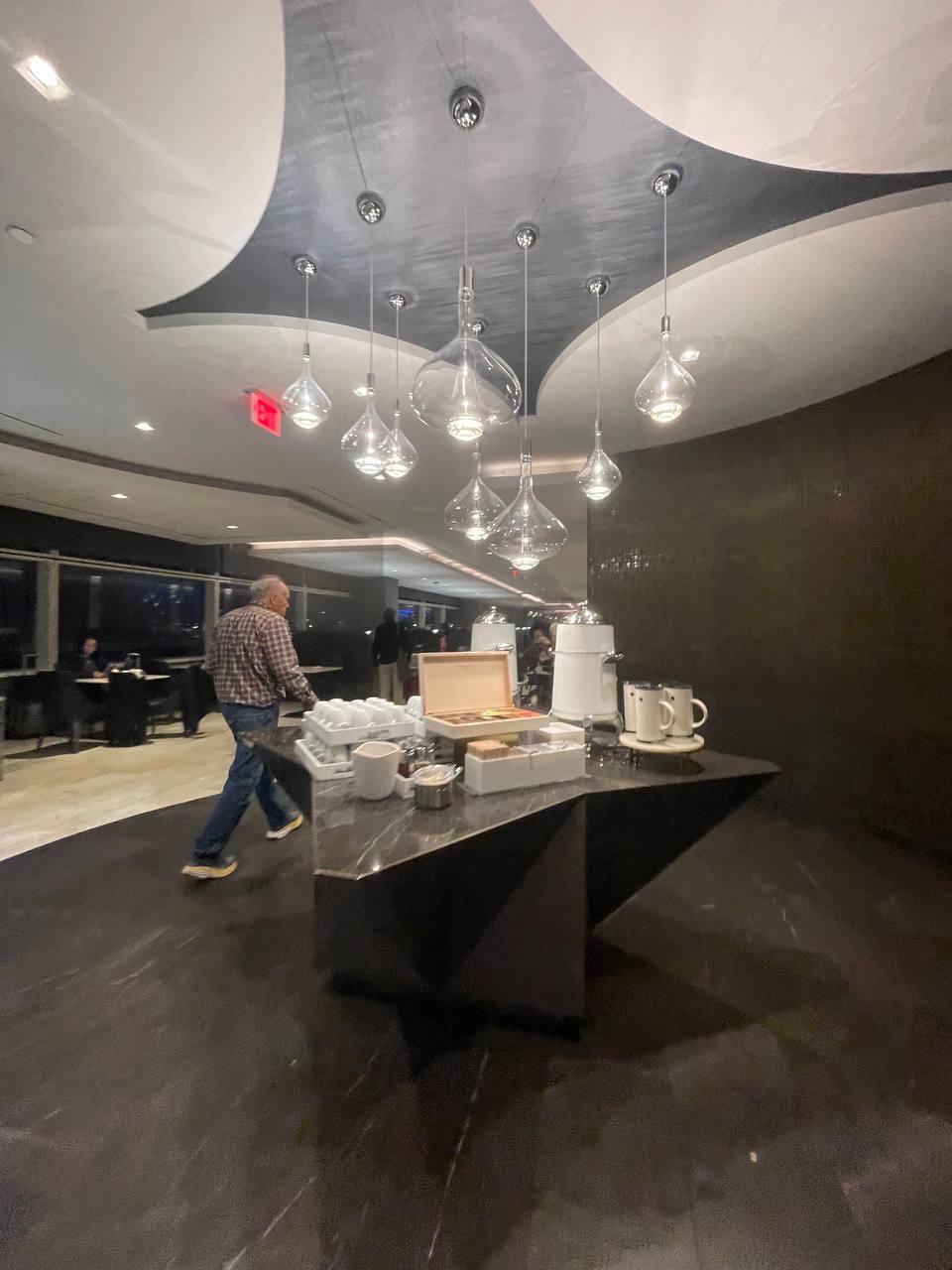 Coffee and tea station